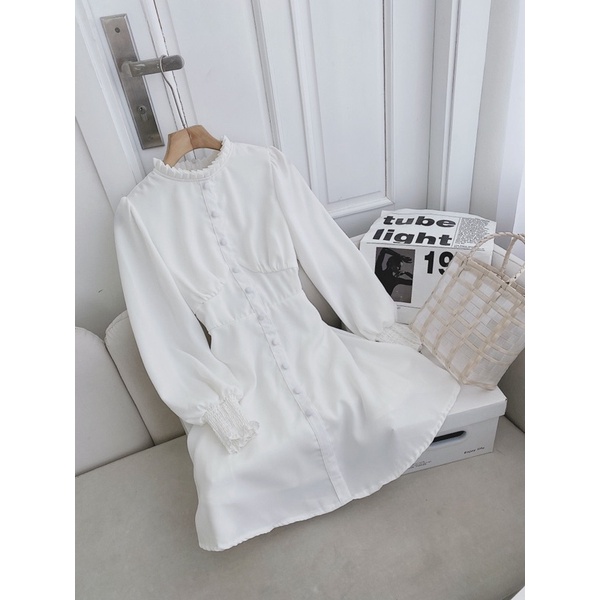 ĐẦM TRẮNG TRỤ BÈO NÚT HẠT TAY BO