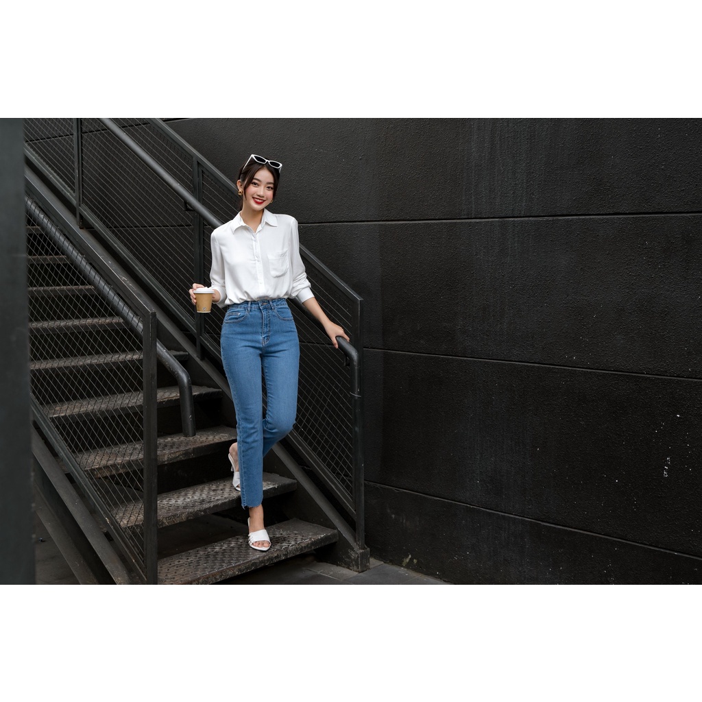 OLV - Quần Flare Jeans in Blue