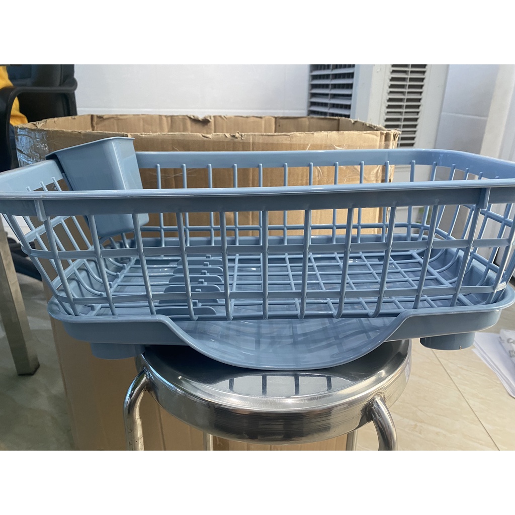 Rổ úp chén bát có khay hứng nước kèm ống đựng đua kích thước 45x23x13cm