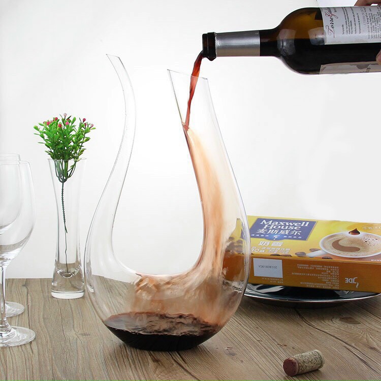 Giá xưởng Nhiều mẫu bình thở thủy tinh rượu vang Decanter chiết miệng vát thổi thủ công dày dặn kiểu dáng đa dạng