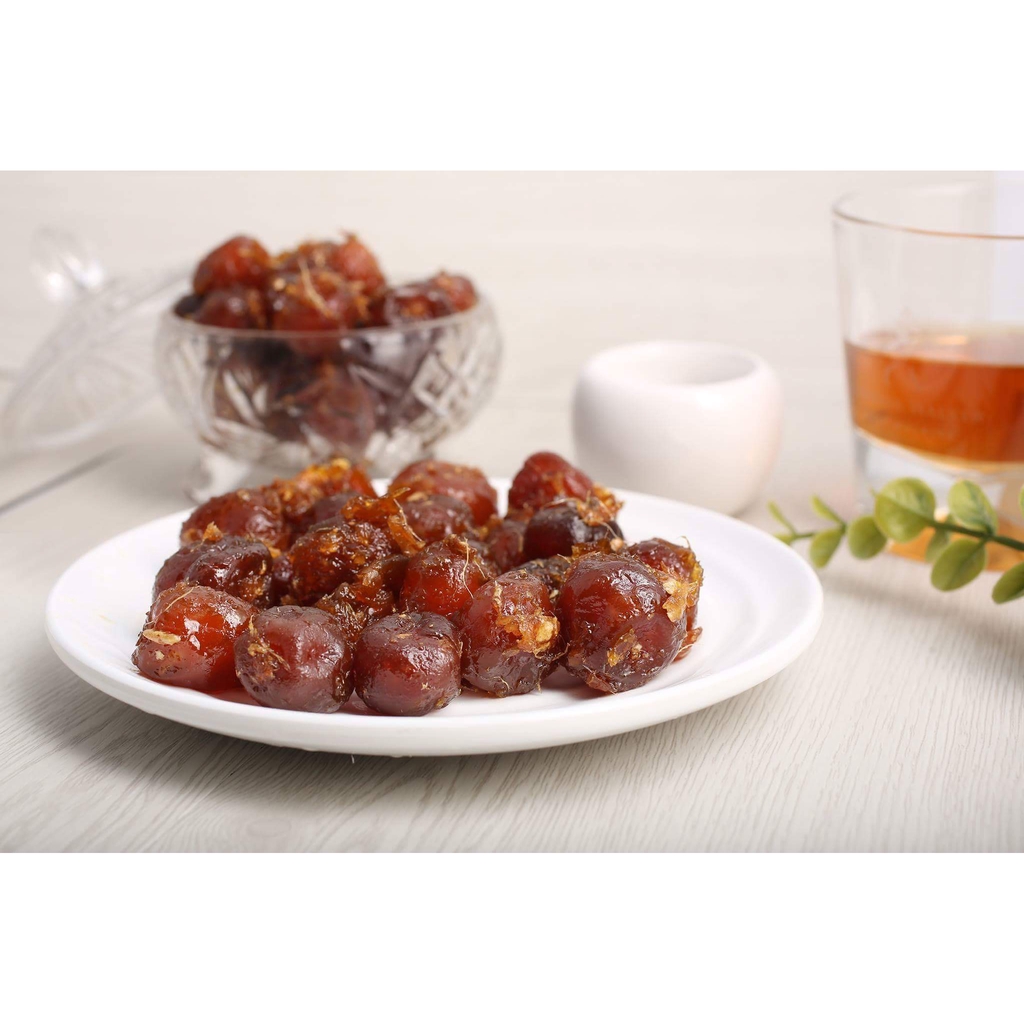 Mận cơm xào gừng 2 gói mỗi gói 100g date 12 tháng.