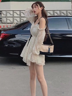 ĐẦM BI RỚT VAI