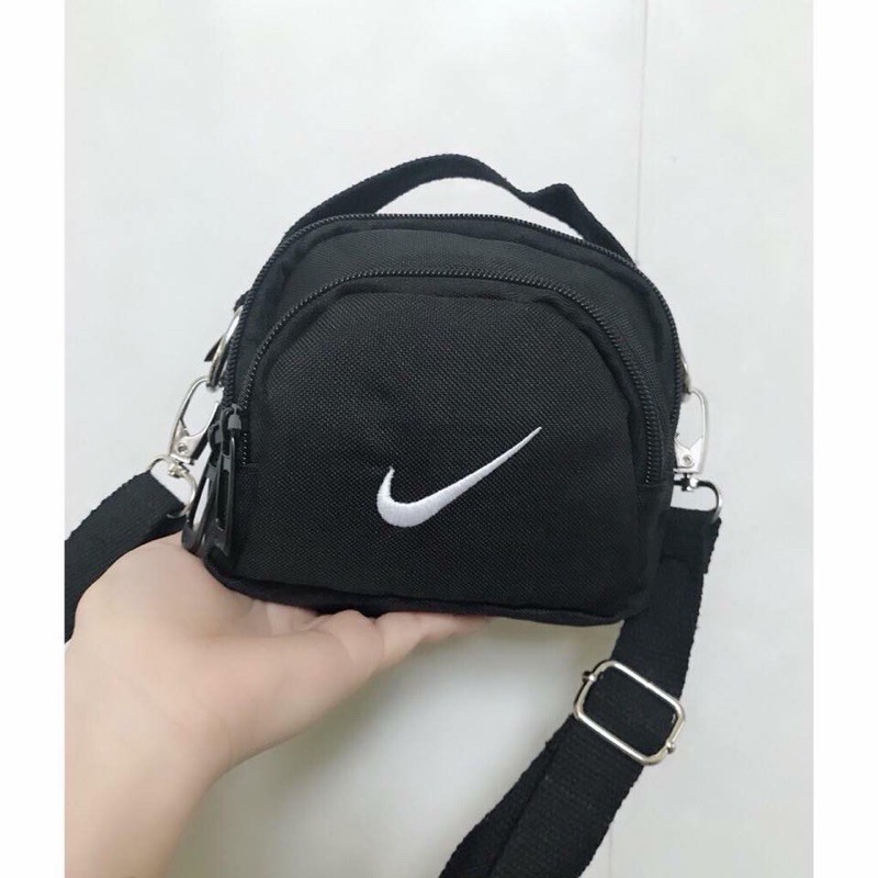 Túi mini đeo chéo dành cho cả nam và nữ