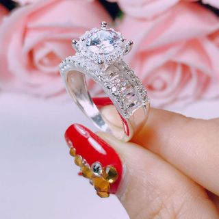Nhẫn nữ bạc nguyên chất đá cao sang chảnh