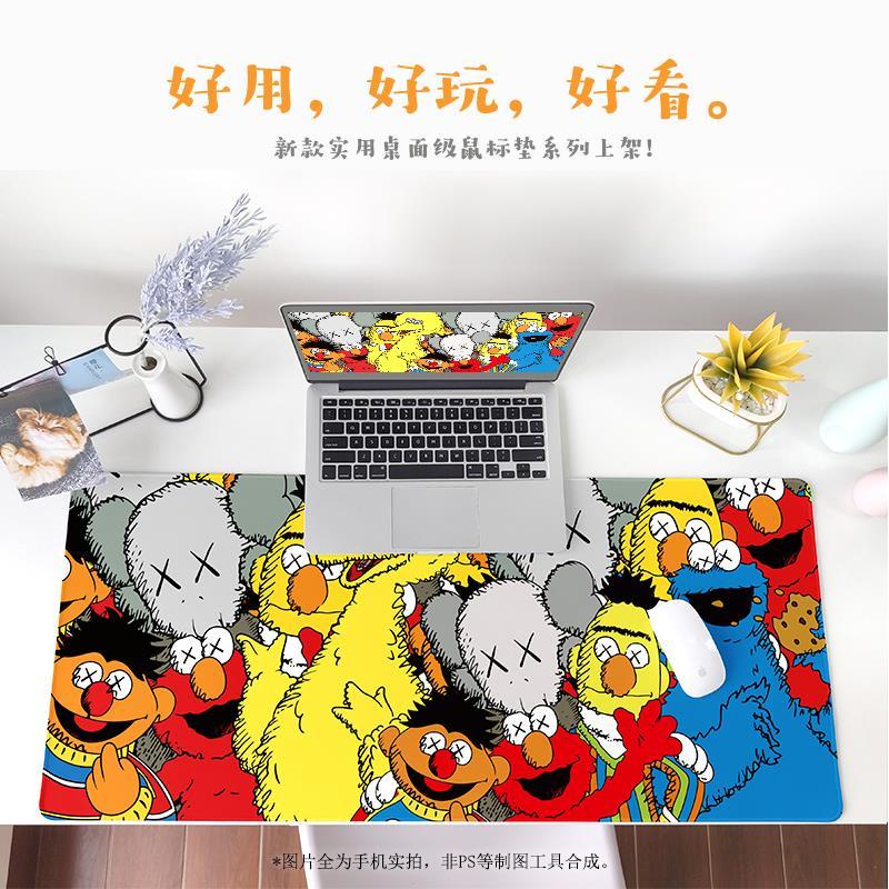 Tấm Lót Chuột Và Bàn Phím Cỡ Lớn Họa Tiết Hoạt Hình Anime Dễ Thương