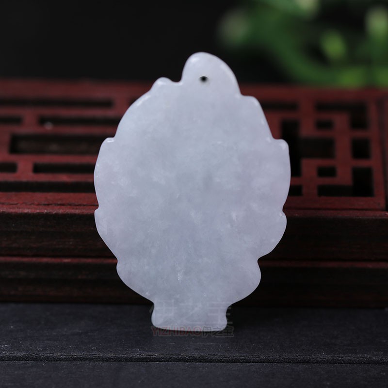 Tự nhiên jadeite A feicui cáo chín đuôi mặt dây chuyền ngọc bích