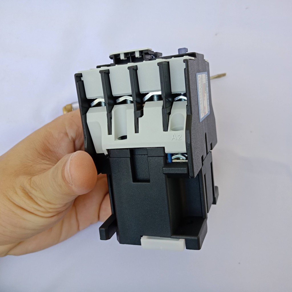 CJX2 - Contactor Khởi Động Từ 3 pha 32A , 18A (cuộn hút 220V)