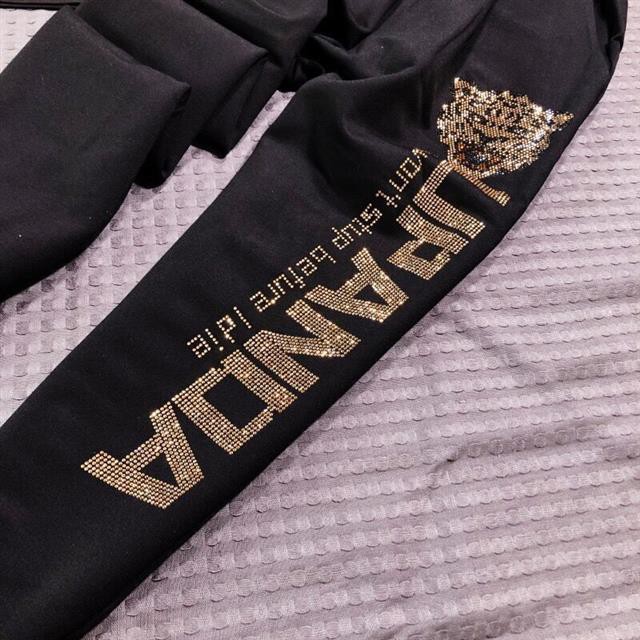 Set Áo Thun Ngắn Tay Và Quần Dài Đính Đá Thời Trang Dành Cho Nữ