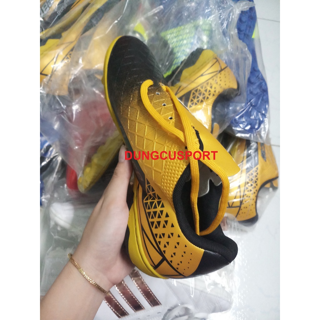 Giày thể thao, Giày bóng đá đế đinh Peace  Fire nổi bật trên sân cỏ nhân tạo, khâu full đế - Dungcusport