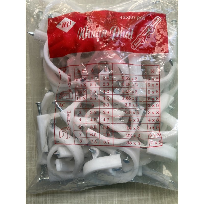 1 Bịch móc nẹp cố định ống đồng máy lạnh vào tường