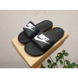 Dép quai ngang Nike màu đen tặng kèm hộp