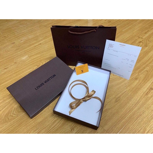 Hộp hãng full box 70k đủ loại.