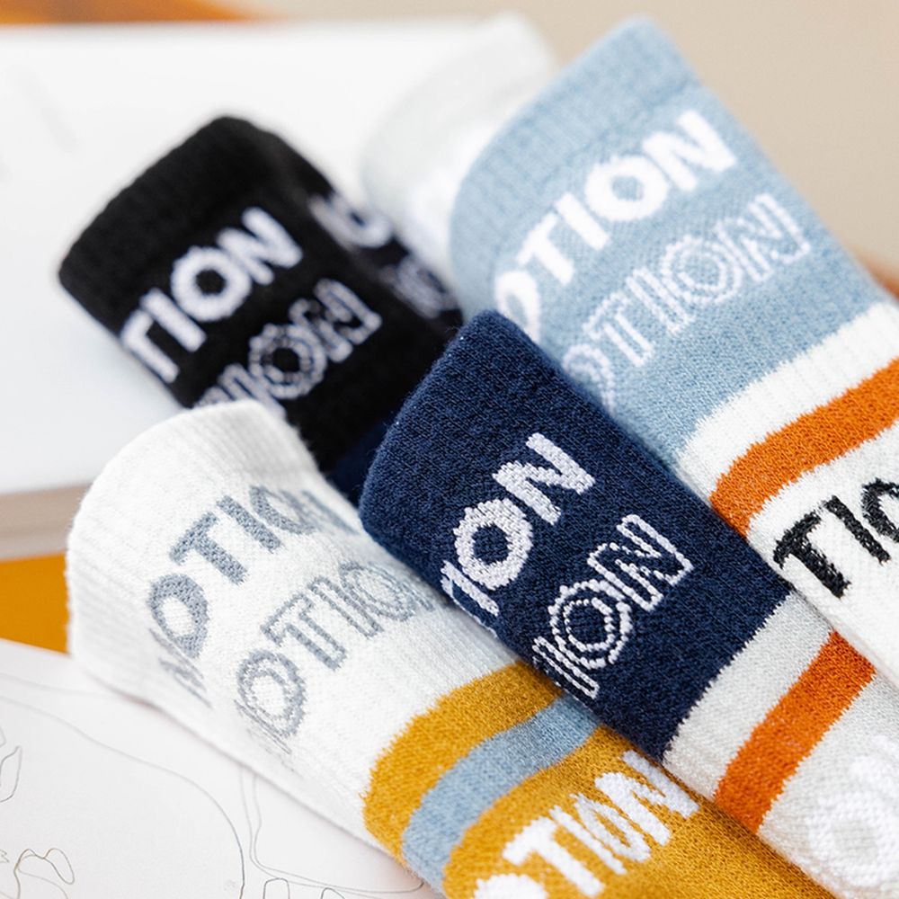 Đôi vớ thể thao bằng vải cotton mềm mại thoáng khí họa tiết sọc đơn giản cho nam