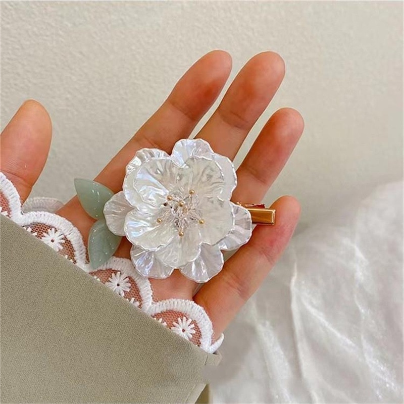 Kẹp Tóc Hình Hoa Trà Phong Cách Retro Pháp