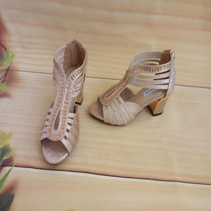 . Giày sandal nữ cao gót đế cao 5 phân hàng hiệu rosata màu vàng ro172 ;'