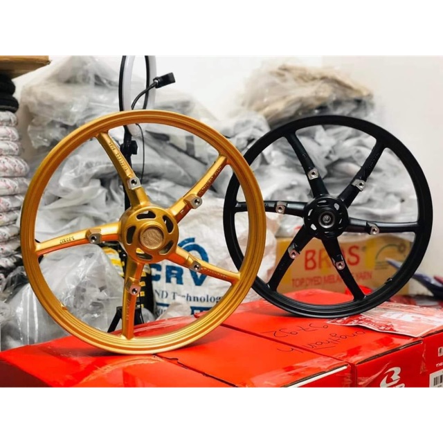 Mâm RCB 5 cây cho Satria Raider gắn như zin chính hãng RCB