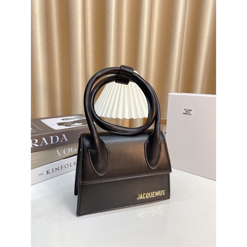 Túi xách nữ đeo chéo quai xoắn Jac logo chữ nổi hàng thời trang mẫu mới | BigBuy360 - bigbuy360.vn