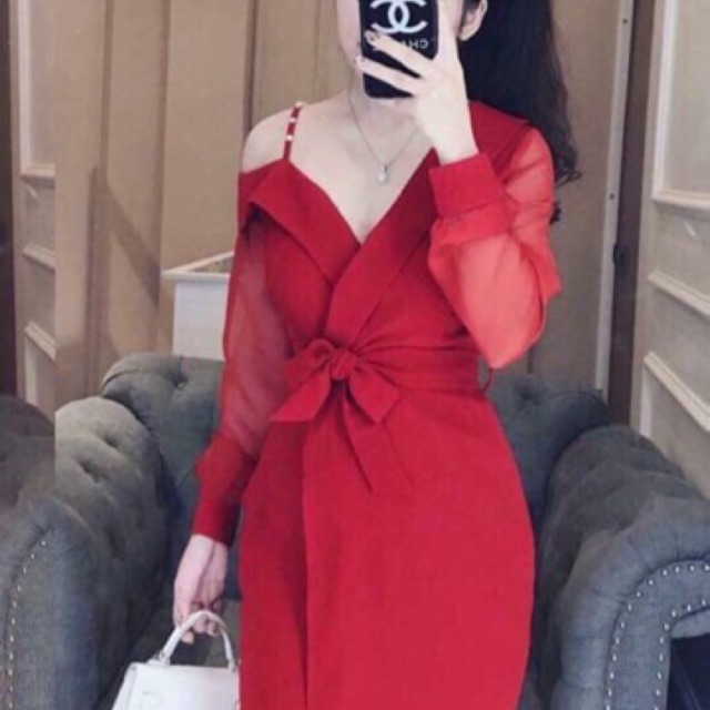 ĐẦM LỆCH VAI (KẾT CƯỜM CÓ DÂY KÉO)