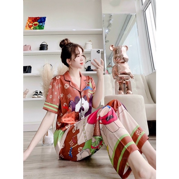 PIJAMA ĐÙI - TAY NGẮN GẤU TRÚC NÂU I003 LỤA XƯỚC.