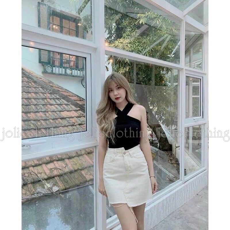 Áo Yếm Hai Dây Dáng Croptop Chất Thun Dày Dặn Co Giãn Màu Đen Sexy Quyến Rũ