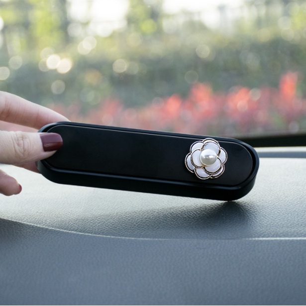 Bảng ghi số điện thoại ô tô khi dừng đỗ, gắn hoa chanel dễ thương-Dũng An shop.