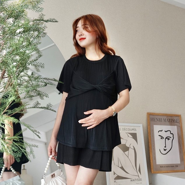 Áo bầu Cara Top chất liệu lụa cao cấp dập ly, dáng suông, mềm mại, sang trọng thiết kế bởi LAMME