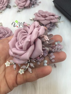 Cài áo hoa hồng tím CA03