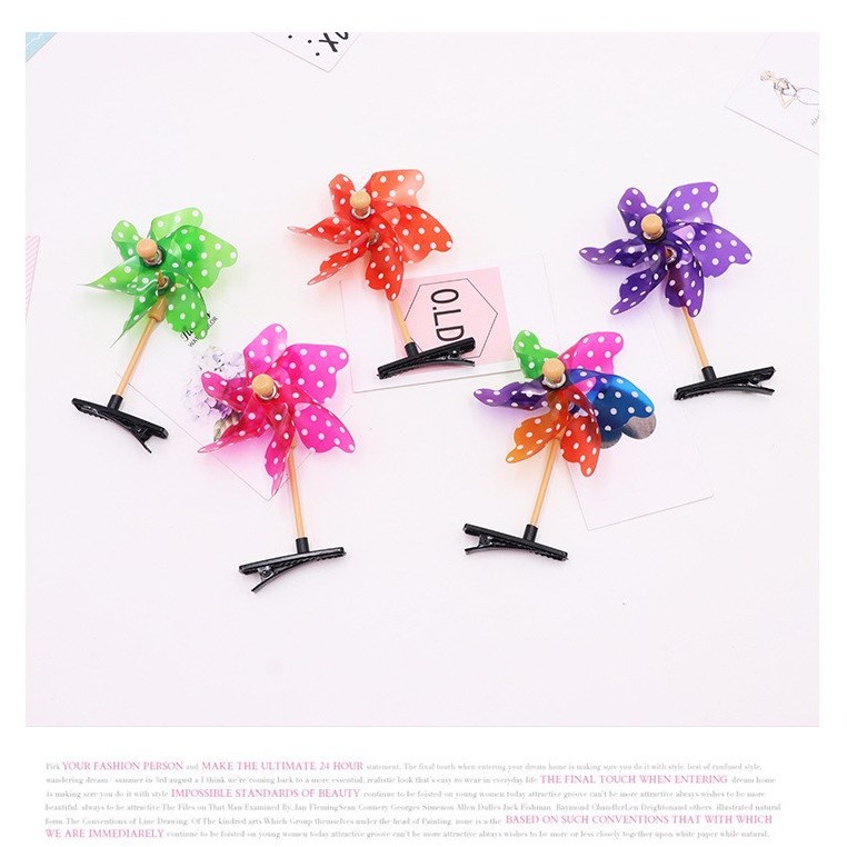 Chong chóng nhựa trang trí nhà cửa góc làm việc doll