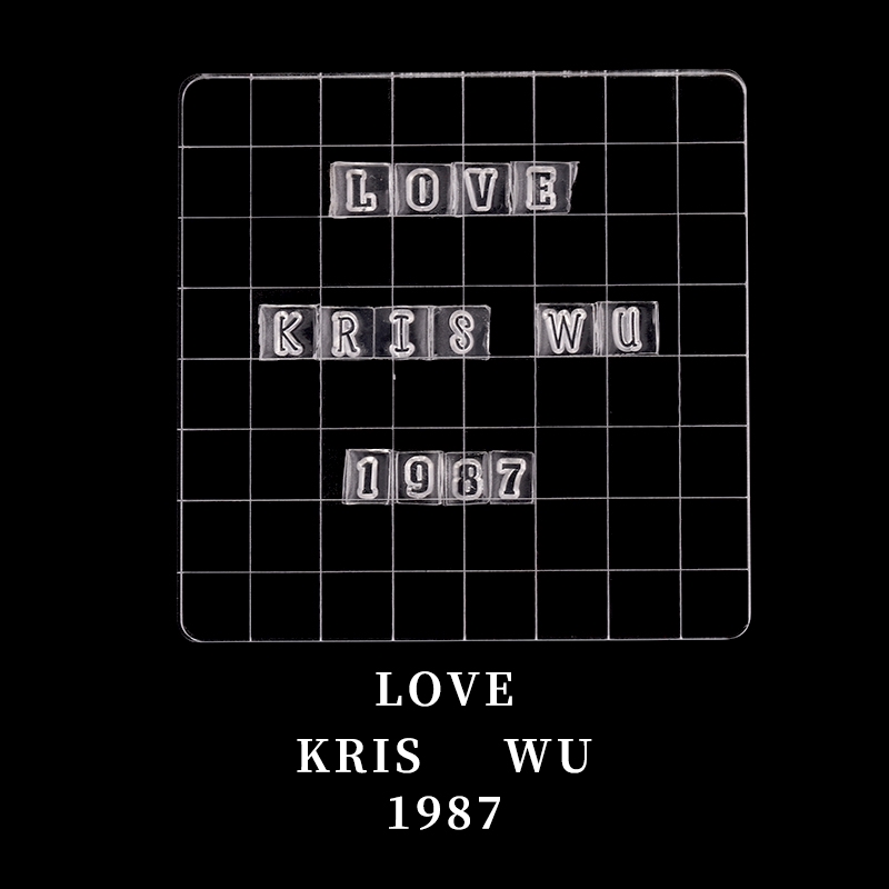 Khuôn silicon làm bánh quy hình chữ cái tiếng anh sáng tạo