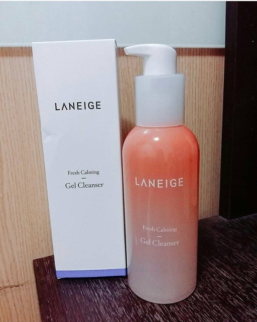 Sữa Rửa Mặt Dạng Gel Laneige Fresh Calming Gel Cleanser 230ml