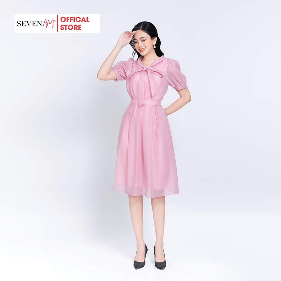 [Mã SKAMSALEP6 giảm 10% tối đa 100K đơn 150K] Đầm Sifong Seven.AM nền hồng dây nơ cổ Z58831A | BigBuy360 - bigbuy360.vn