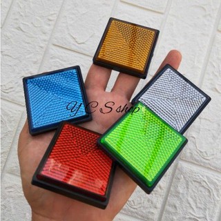 Mắt mèo phản quang tròn & dài xe máy (kèm pas)