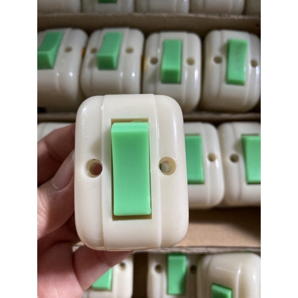 Công tắc rùa 220V-6A