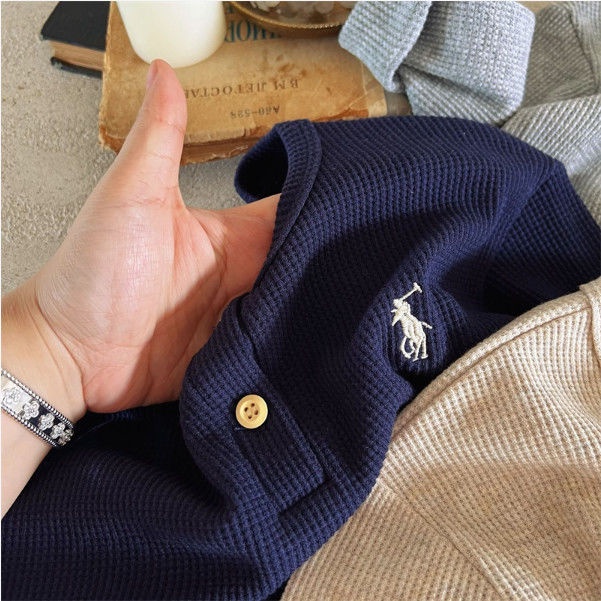 Áo Thun sweater Cổ Tròn Tay Dài Thêu Hình Bánh Waffle Dễ Thương Cho Bé