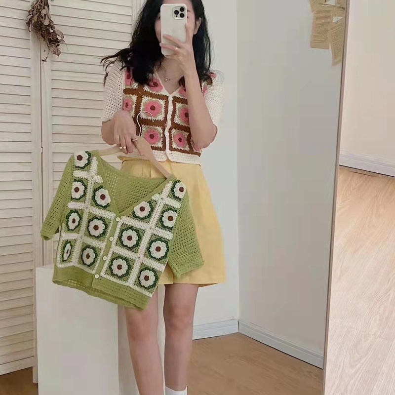 Áo Croptop Dệt Kim Tay Ngắn Cổ Chữ V Thêu Họa Tiết Hoa Thời Trang Mùa Hè Xinh Xắn Cho Nữ