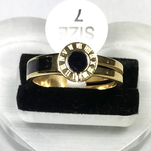 Nhẫn Nữ Mặt Tròn Khắc Số La Mã Titan Ko Đen TT 2643