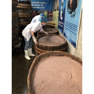 Mắm tôm Lê Gia can 2L