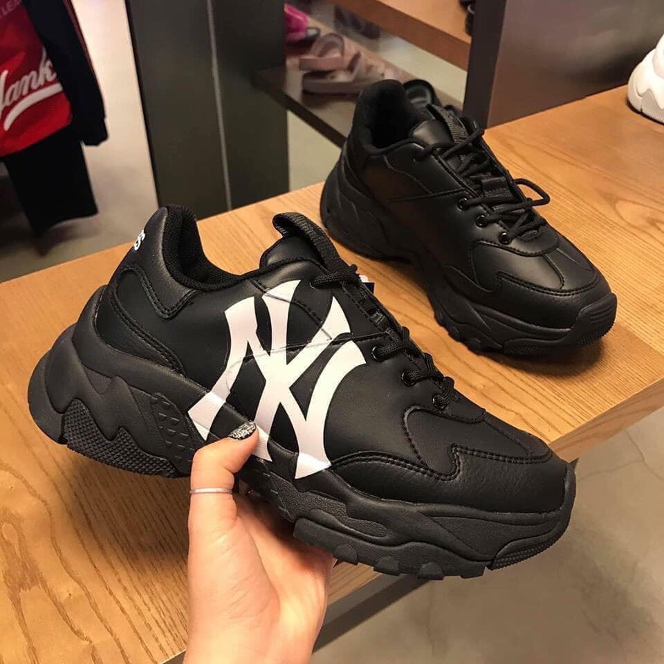 Giầy Thể Thao Nữ NY Màu Đen
