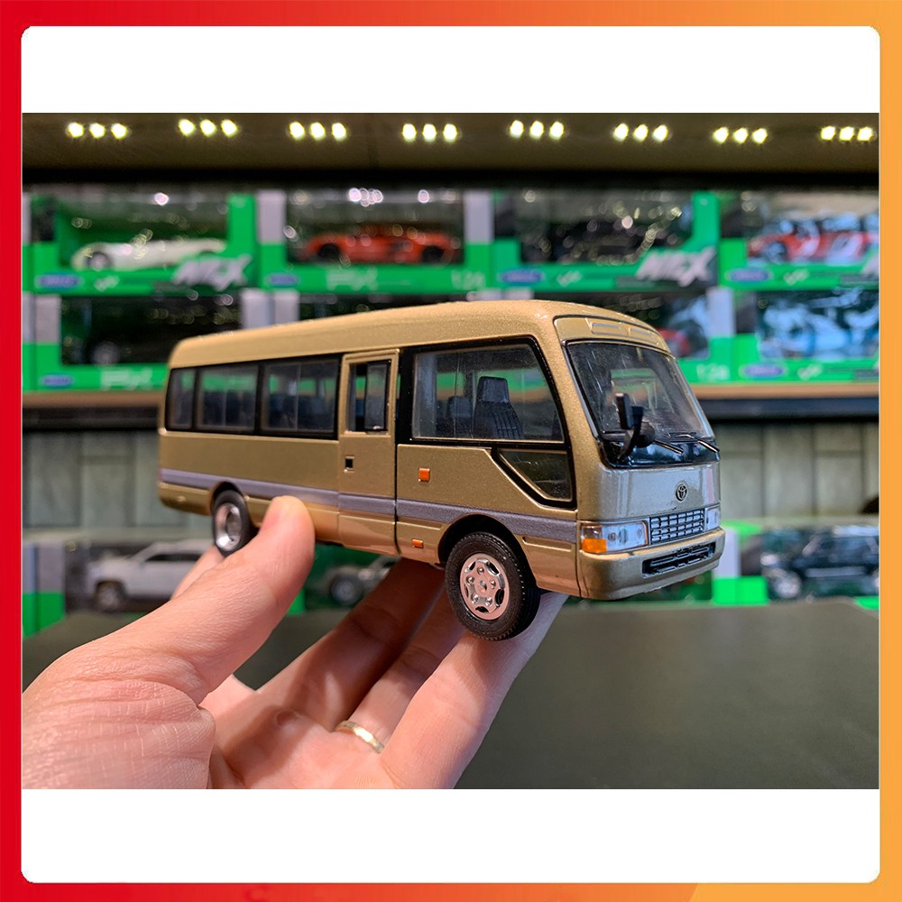 Mô hình xe Bus Toyota Coaster CMB tỉ lệ 1:32 Shenghui