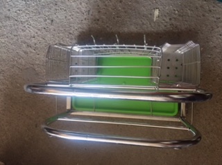 Kệ cắm dao thớt inox có đĩa