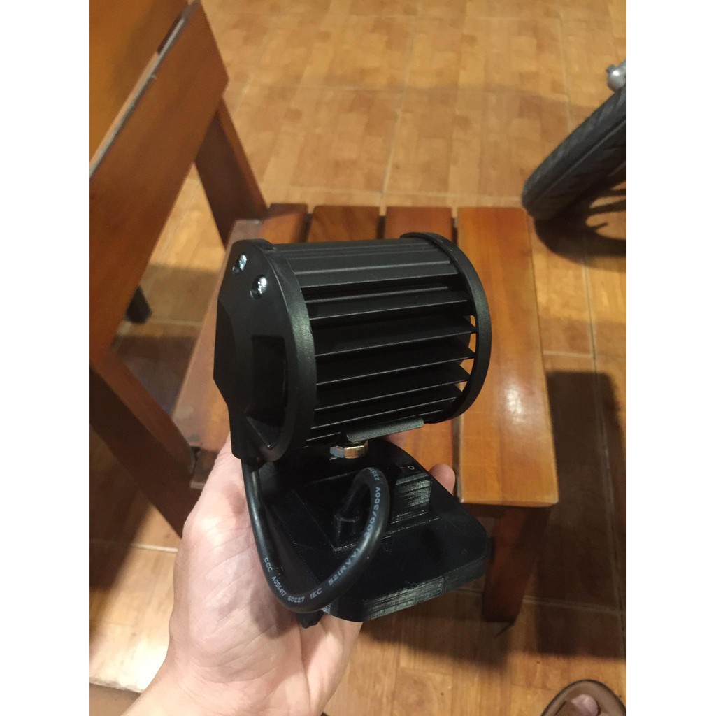 Đèn led chân makita phổ thông - tản nhôm lớn siêu bền