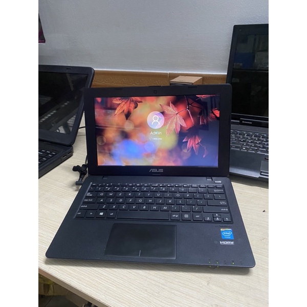 LAPTOP DÙNG ĐỌC BÁO MỚI, TIN TỨC 24H, 60 GIÂY, VTV, BDS