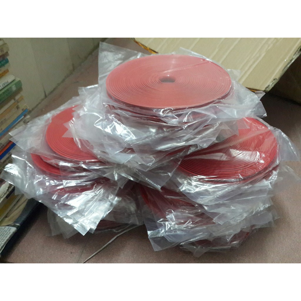 Nẹp dán viền lazang ô tô