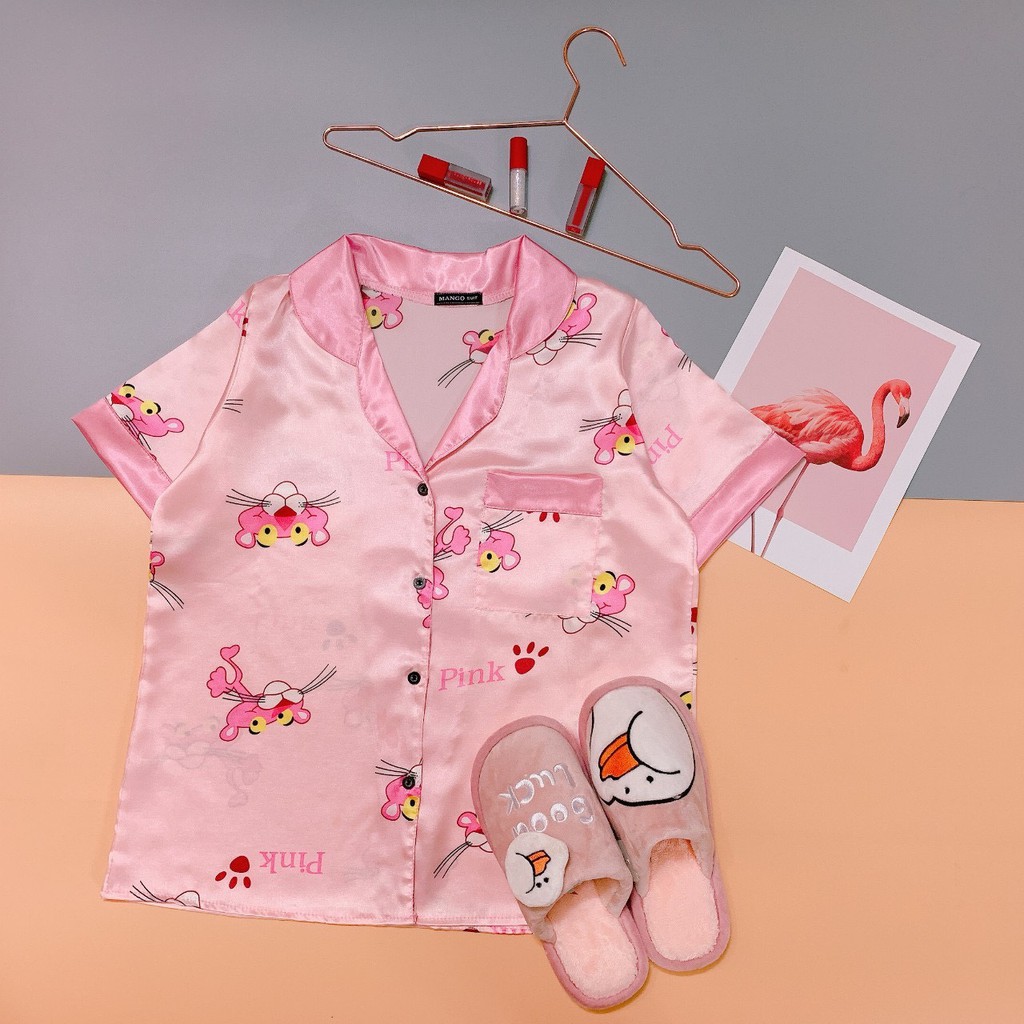 Đồ bộ mặc ở nhà in hoạt hình siêu dễ thương,xinh xắn.chất satin lụa mềm mát mẻ.BĐN 01 hình pink