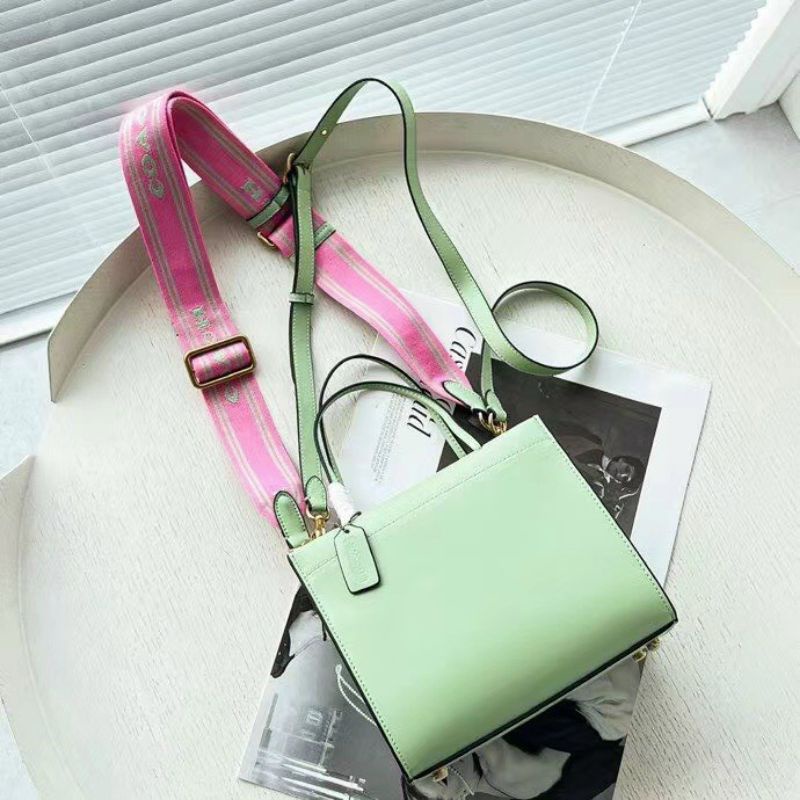 TÚI COACH CASHIN CARRY TOTE Xanh