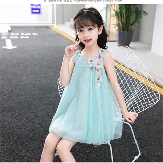 Đầm voan thêu hoa