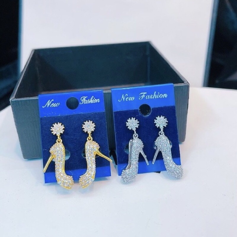 Dây chuyền và bông tai guốc đính đá siêu dễ thương Kami