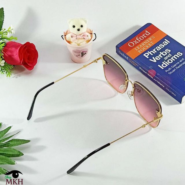 Mắt kính thời trang nữ kiểu dáng điệu đà-chong UV 400-bao hành 12 tháng | BigBuy360 - bigbuy360.vn