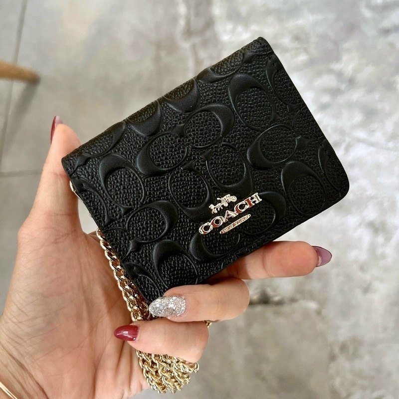 Ví nữ vuông nhỏ đeo chéo Coach hoạ tiết dập nổi da thật cực sang