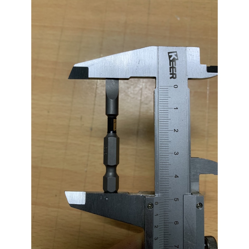 Bộ mũi vít - đầu tôn - mũi khoan tường gạch men thương hiệu Dewalt - King Blue chính hãng chất lượng cao